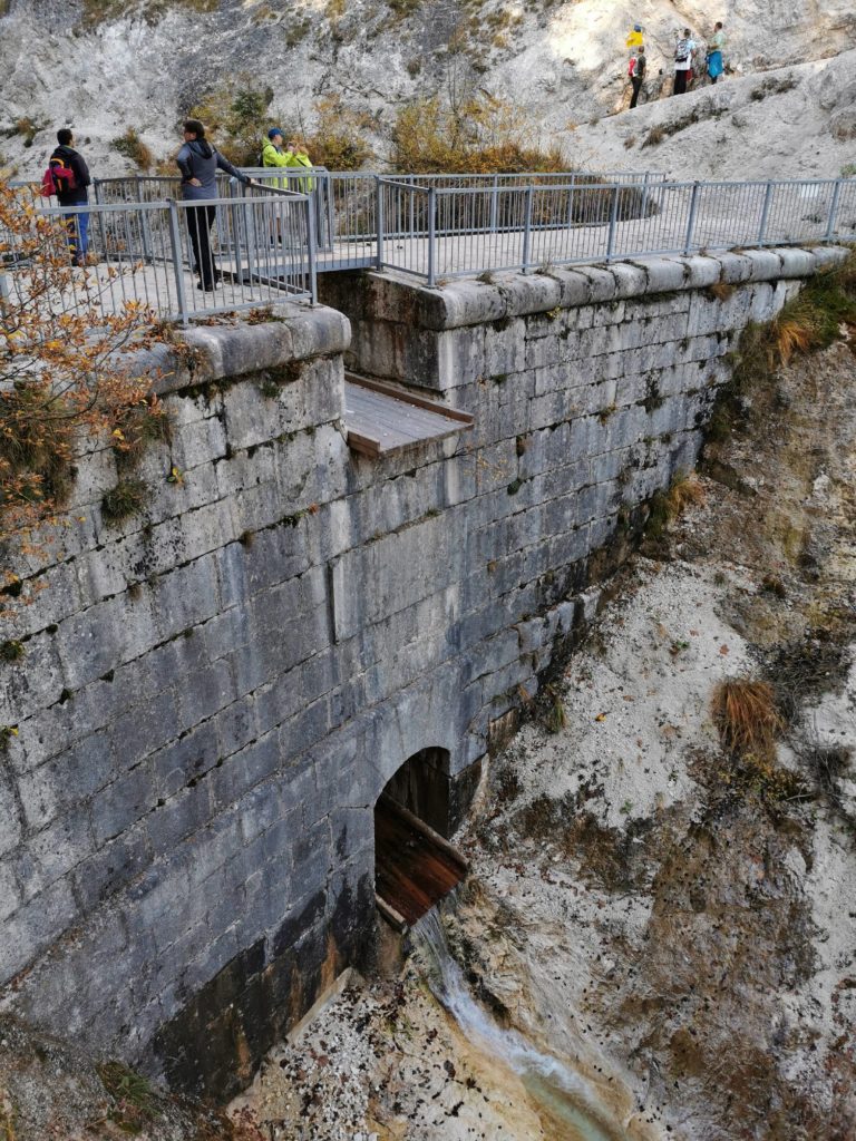 Im Herbst kommt nur wenig Wasser durch die Theresienklause