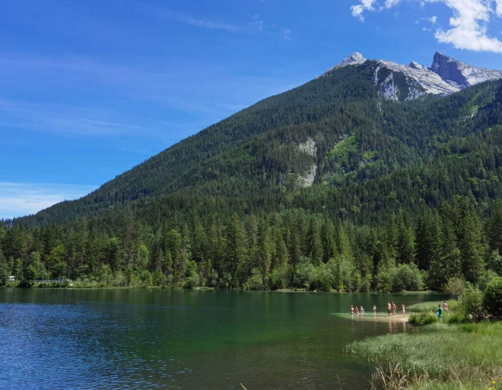 Am Hintersee baden - ein kühles Bad im Bergsee, nur was für heiße Tage im Sommer!