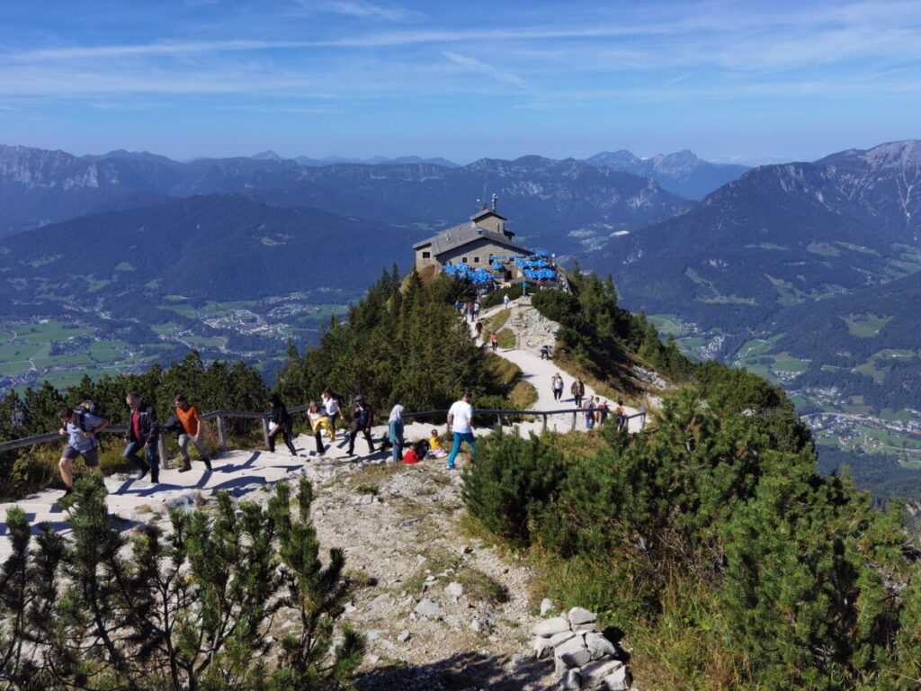 Einmal auf das berühmte Kehlsteinhaus? Der kürzeste Wanderweg startet an der Rossfeld Panoramastrasse